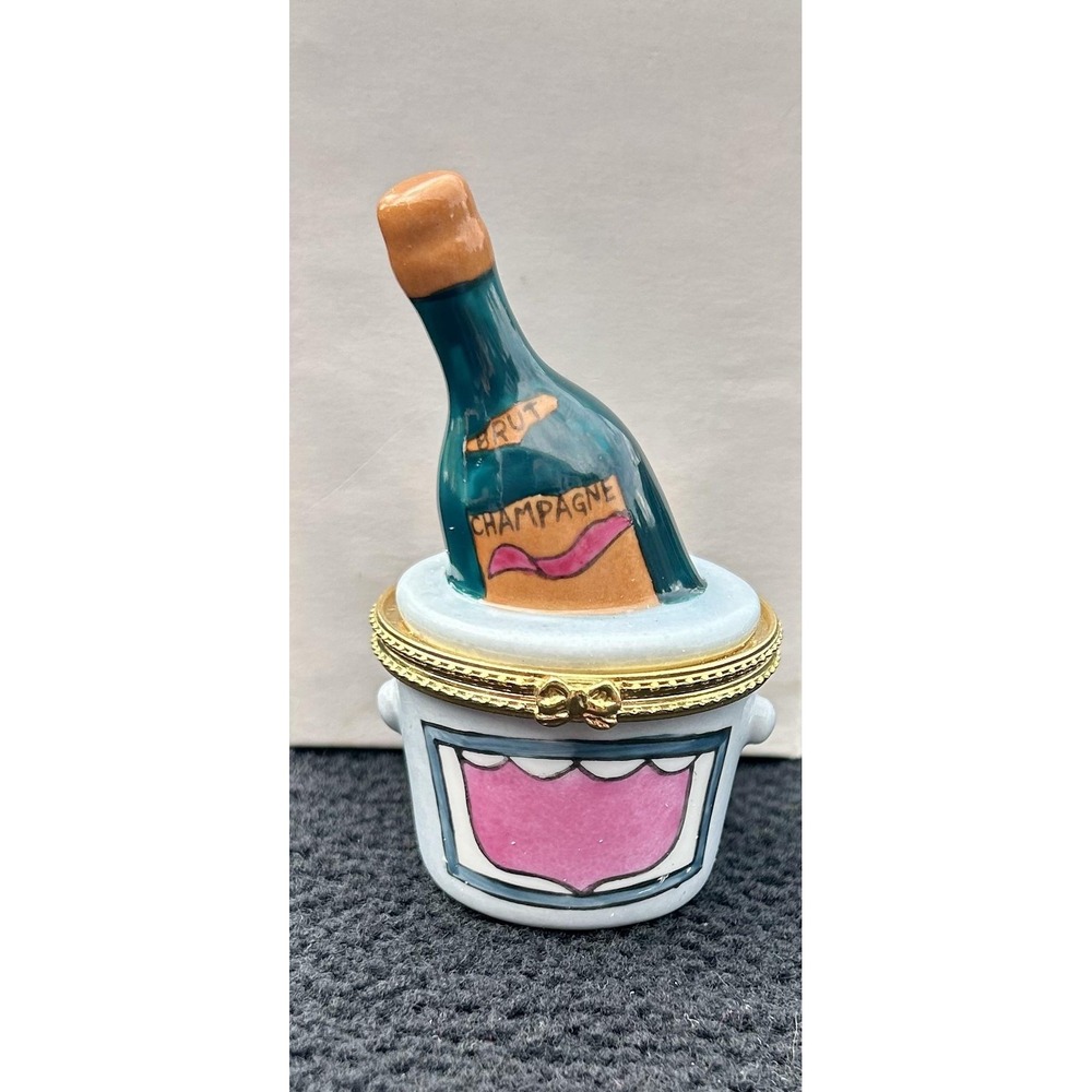 Vintage 1996 Lillian‎ Vernon Champagne Porcelain Hinged Trinket Box Brut Bottle